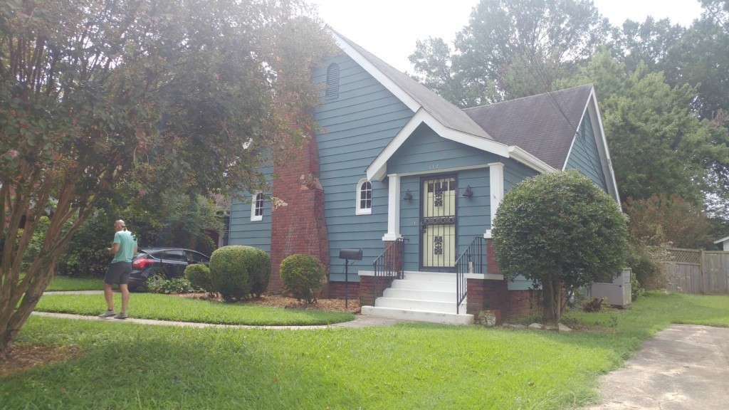 Cute AirBnB rental for the wedding weekend.